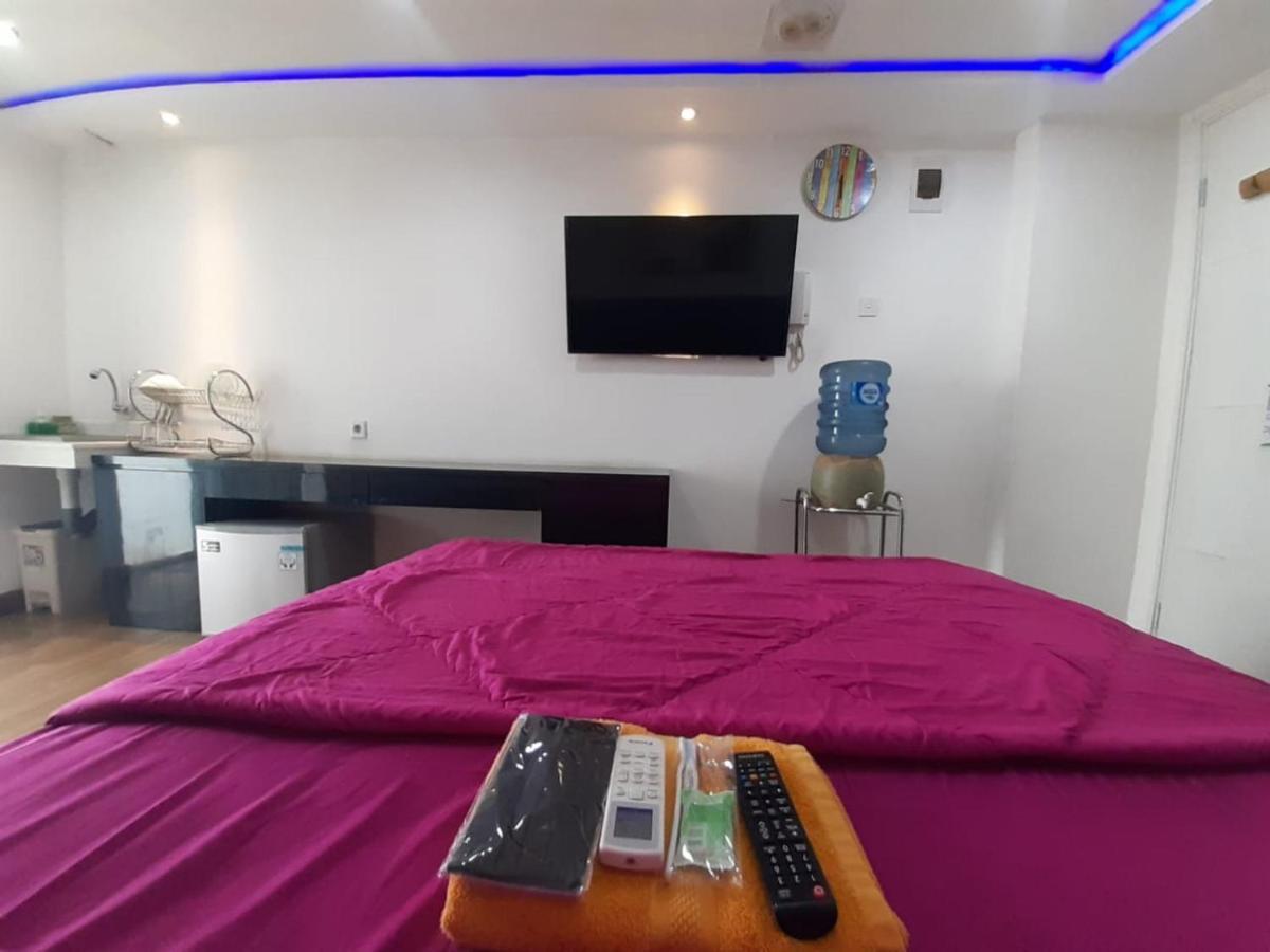 Apartemen Bassura City By Maezura Property Jakarta Exteriör bild