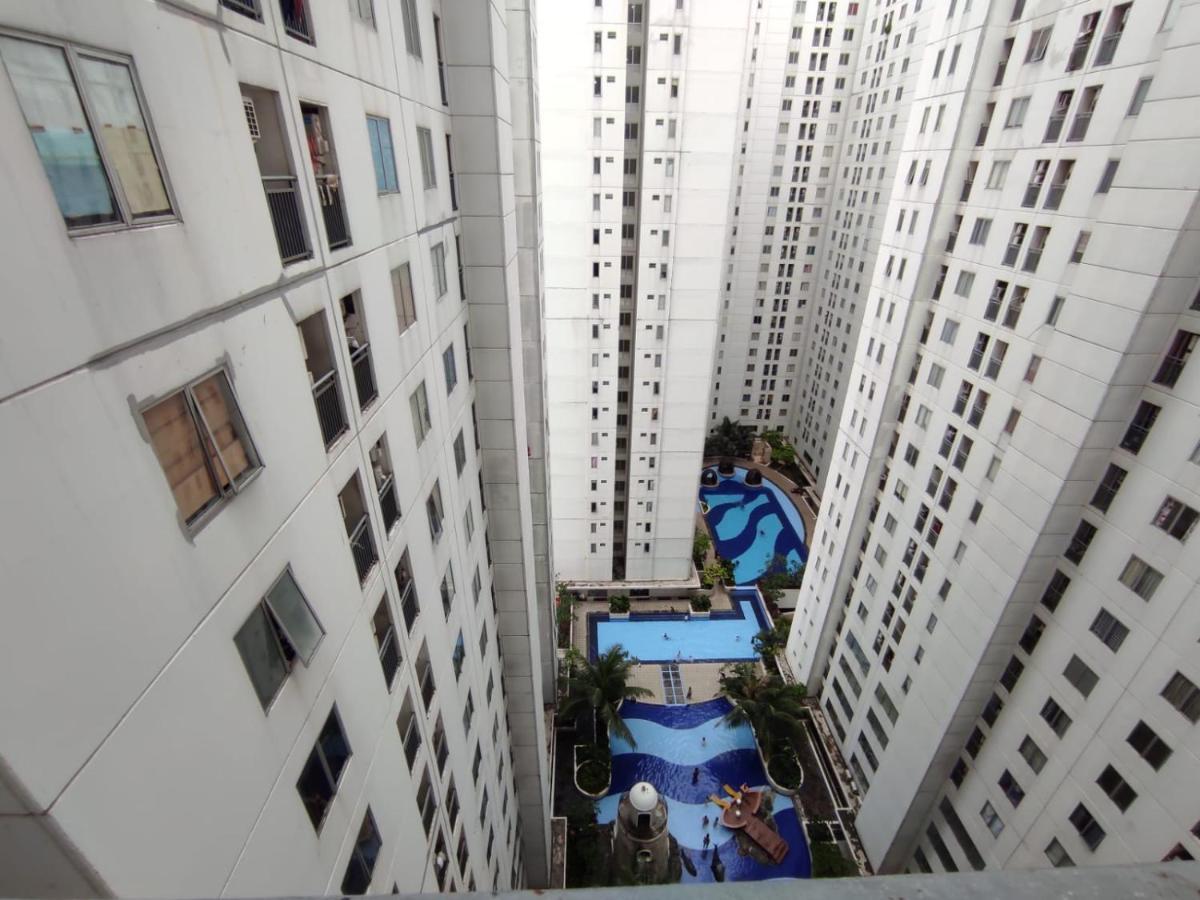 Apartemen Bassura City By Maezura Property Jakarta Exteriör bild